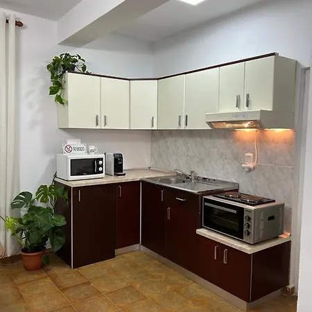 E&e Sweet Σπίτι διακοπών Τίρανα